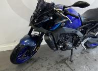 YAMAHA MT-09